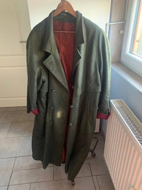 Wollmantel Damen 70 % Wolle von C & A grün Gr. 46 Top Zustand Top Angebot - Bild 1 von 1