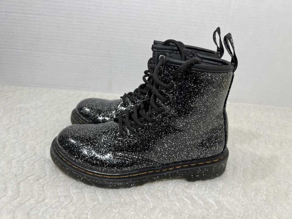 Dr Martens 1460 Cosmic Glitter Juvenil Talla 2 Negro Charol Botas Brillantes Foto 1 de 4