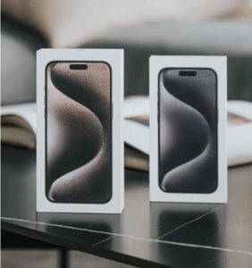 Boîte Retail iPhone 15 15 Pro Max avec Câble de Charge Manuel USB-C vers Type C Option - Photo 1 sur 9