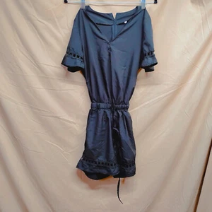 Womens Size M Medium Black Zipper Back Romper V-Neck Shorts - Picture 1 of 18
