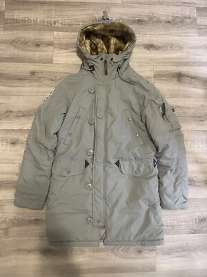 Alpha Industries Women’s Faux Fur Altitude Parka – Gray Size M - Image 1 of 4