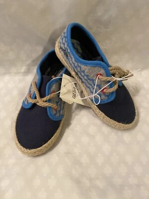 Nuevos Zapatos de Lona Niños Cat & Jack Azul Gavin Tiburón y Océano Estampado Talla 8 Foto 1 de 4