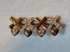 Vintage -Brooch/ Pin- gold/silver tone Rhinestons - 1 3/4 in Long x 3/4 in Tall - Picture 1 of 7