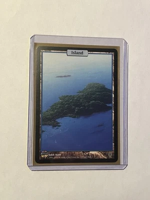 Island - Full Art Unhinged Regular - Image 1 of 3