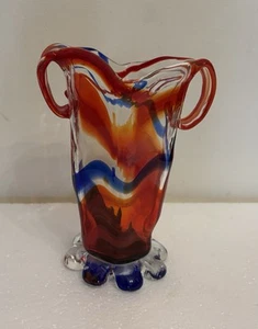 Vintage Vase aus mundgeblasenem Glas rot, blau und klarem Rüschenrand, evtl. Murano? - Bild 1 von 10