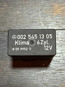 Mercedes 86-92 W124 W126 W201 Models w/6 Cyl Eng A/C Klima Relay 0025451305 OEM - Picture 1 of 3
