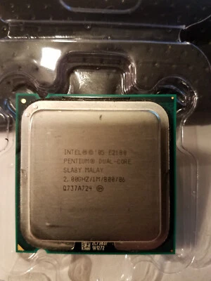 Intel Pentium E2180 1MB L2 Cache 800 MHz FSB 2 Core 2.0 GHz Socket 775 CPU SLA8Y - Image 1 of 2