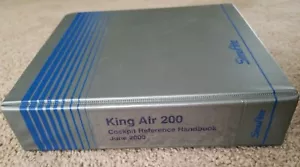 SimuFlite King Air 200 Cockpit Reference Handbook June 2000 - Foto 1 di 7