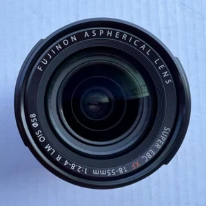 Fujifilm Fujinon XF 18-55mm F2.8-4 R LM OIS Lens - Picture 1 of 9