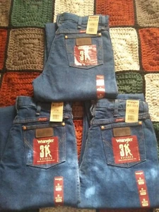 3 Pairs of Wrangler 31MWZPW Cowboy Cut Relaxed Fit Jean Size 31x34 - Bild 1 von 3