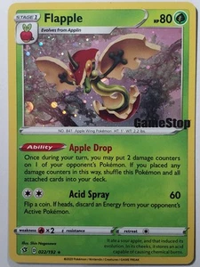 Tarjeta Pokémon Cosmos Holo Flapple 022/192 casi nueva - Gamestop estampada - Rebel Clash - Imagen 1 de 4