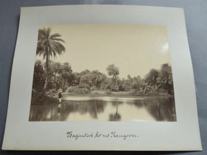 ANTIQUES PHOTO ALBUMEN ASIA BURMA RANGON RIVER CANAL VILLAGE BOAT JUNK SIAM - Picture 1 of 1