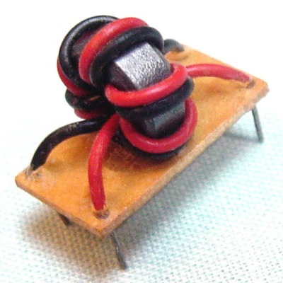 (2) 50 Ω 1:1 Interstage HF RF TRANSFORMADORES, Tipo. Pérdida 0,5 dB @ 10 MHz VENDEDOR DE EE. UU. Foto 1 de 4