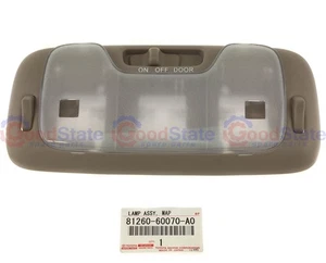 Genuine Toyota LandCruiser 100 Series UZJ Interior Dome Light Lamp Middle Ivory - Picture 1 of 2