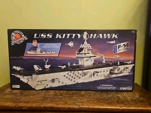 VINTAGE Mega Bloks Pro Builder Set USS Kitty Hawk #9780 NEU & VERSIEGELT SELTEN  - Bild 1 von 10