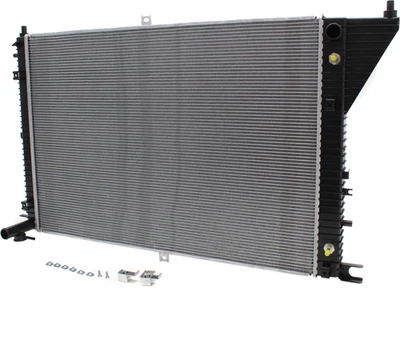 se adapta a radiador nissan nv1500 2012-2021 v6/v8 4.0l/5.6l (13335) Foto 1 de 4