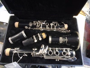 Bundy Resonite Student Bb Klarinette mit ohsc + Mundstück gewartet gebraucht - Bild 1 von 3