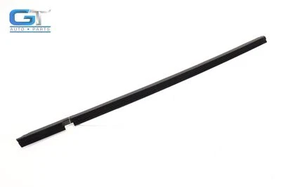 Cadillac XT5 2017-2022 puerta delantera derecha ventana interior resistente sello OEM Foto 1 de 4