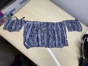 forever 21 crop top tejido azul marino y blanco grande - Imagen 1 de 6