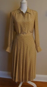 Auth Chanel Creations Beige Silk LS Blouse & Skirt Suit Size 6 - Picture 1 of 12