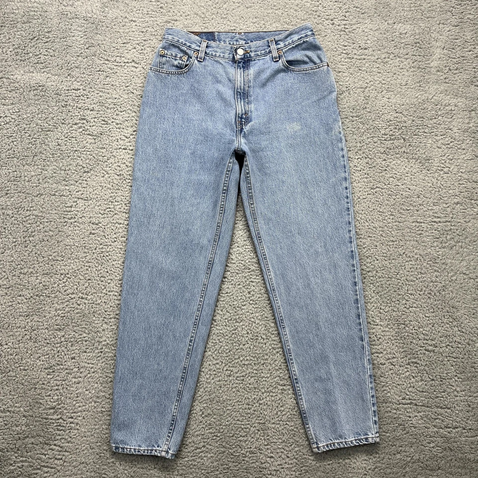 VTG Levi's 550 Jeans Womens 12 Light Wash Blue Relaxed Fit Tapered Leg Denim 90s - Image 1 of 4