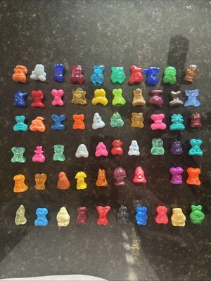 100% ORIGINAL Set 1996 Gogos Crazy Bones with Eggy Speedy & Jaws missing #48 - Bild 1 von 4