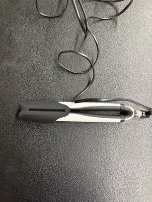 Plancha de pelo GHD Platinum+ 1" cerámica blanca Foto 1 de 4