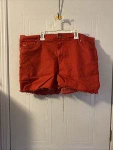 Cato Woman’s Red Denim shorts Size 16 - Picture 1 of 3