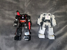 Transformers Earthrise Runamuck And Runabout Complete Set