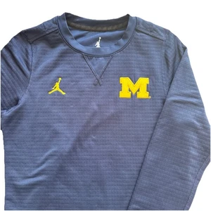 NIKE JORDAN MICHIGAN WOLVERINES Boys S TEAM SIDELINE LIGHTWEIGHT SWEATSHIRT TOP - Picture 1 of 1