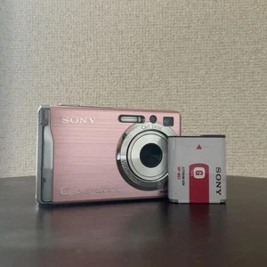 Sony Cybershot DSC-W80 Carl Zeiss Digital Camera 7.2 Mega Pixel Pink Used - Picture 1 of 10