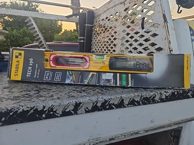 Electronic Level, 24 in.L, Yellow Brand New - Image 1 of 4