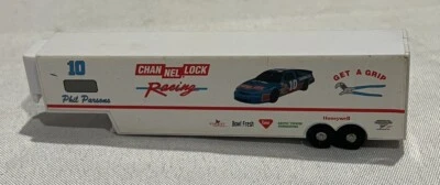 Remolque para carros Racing Champions 1997 1/44 #10 Phil Parsons con bloqueo de canal Foto 1 de 2