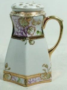 NIPPON HAND PAINTED RC ROYAL CROCKERY GOLD GILTED SUGAR SHAKER - Picture 1 of 6