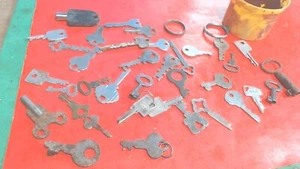 Vintage-Antique--Box-Lot of Misc. ODD KEYS--36 Keys- 2 rings - Picture 1 of 5
