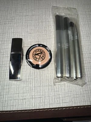 3pc Lot Signature Club A LIPSTICK Shade RM#2 Translucent Powder & Brush Set - Image 1 of 4