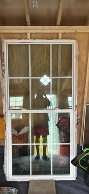 Vinilo exterior blanco JELD-WEN V-2500 35-1/2 pulgadas x 71-1/2 pulgadas Foto 1 de 2