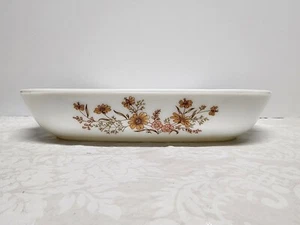 Country Autumn / Woodland Pyrex Oblong Casserole, England Pyrex, JAJ, Wildflower - Picture 1 of 9