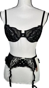 Vtg Christian Dior Bra Delicate Black Lace UW Unlined+ New S Garter Belt 34C 36B - Picture 1 of 12