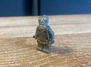 Lego Star Wars Vintage Minifigure Geonosian - Dark Gray sw0062 - Picture 1 of 2