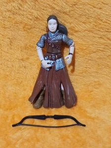Disney Chroniken von Narnia "Susan Pevensie" Actionfigur & Schleife !!! - Bild 1 von 3