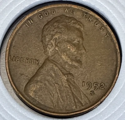 1952 s Copper Lincoln Wheat Ear One Cent Mint Error Circulated  - Image 1 of 4