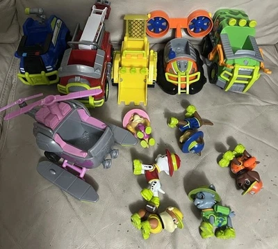 Juego completo de cachorros y coches de rescate de la selva de Paw Patrol Foto 1 de 4