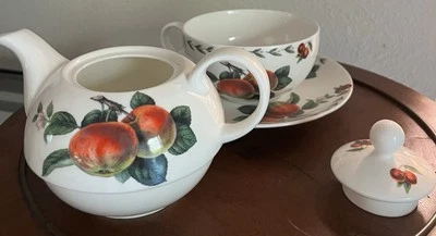 Roy Kirkham English Tea For One Stackable Set Fine Bone China - Image 1 of 4