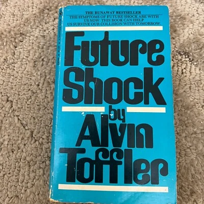 Future Shock Sociology Paperback Book by Alvin Toffler from Dell Books 1972 Foto 1 de 4