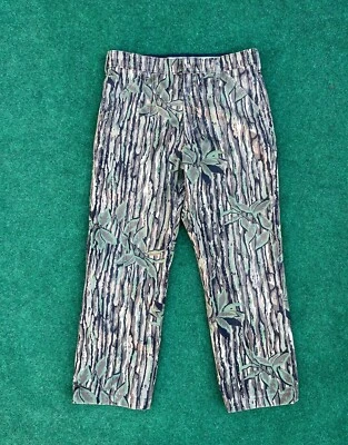 Vintage Cabela's Realtree Camo Camouflage Cargo Hunting Pants Mens 36 Reg - Image 1 of 4