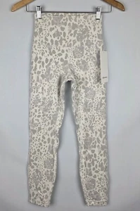 Lululemon Align hoch geschnittene Hose 25" Gepard Tarnmuster antikweiß grau Größe 4 neu mit Etikett - Bild 1 von 16