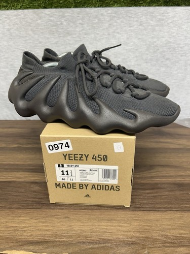 Taglia 11.5 Adidas Yeezy 450 Utility Nero
