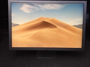 Apple Cinema HD Display 30 inch 2560x1600 monitor + Power brick - Picture 1 of 11