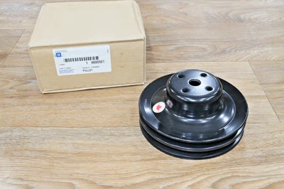 NOS GM 699961 CHEVROLET TRUCK 2-GROOVE 350 V8 CRANKSHAFT PULLEY GMC 1979-1988 - Image 1 of 4